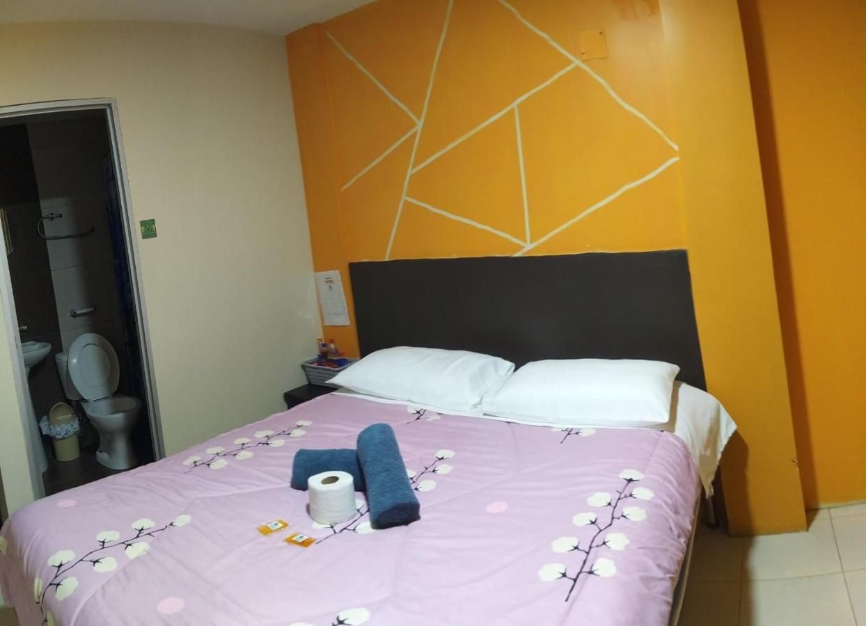 Hostal Bryana Inn Banos Ngoại thất bức ảnh