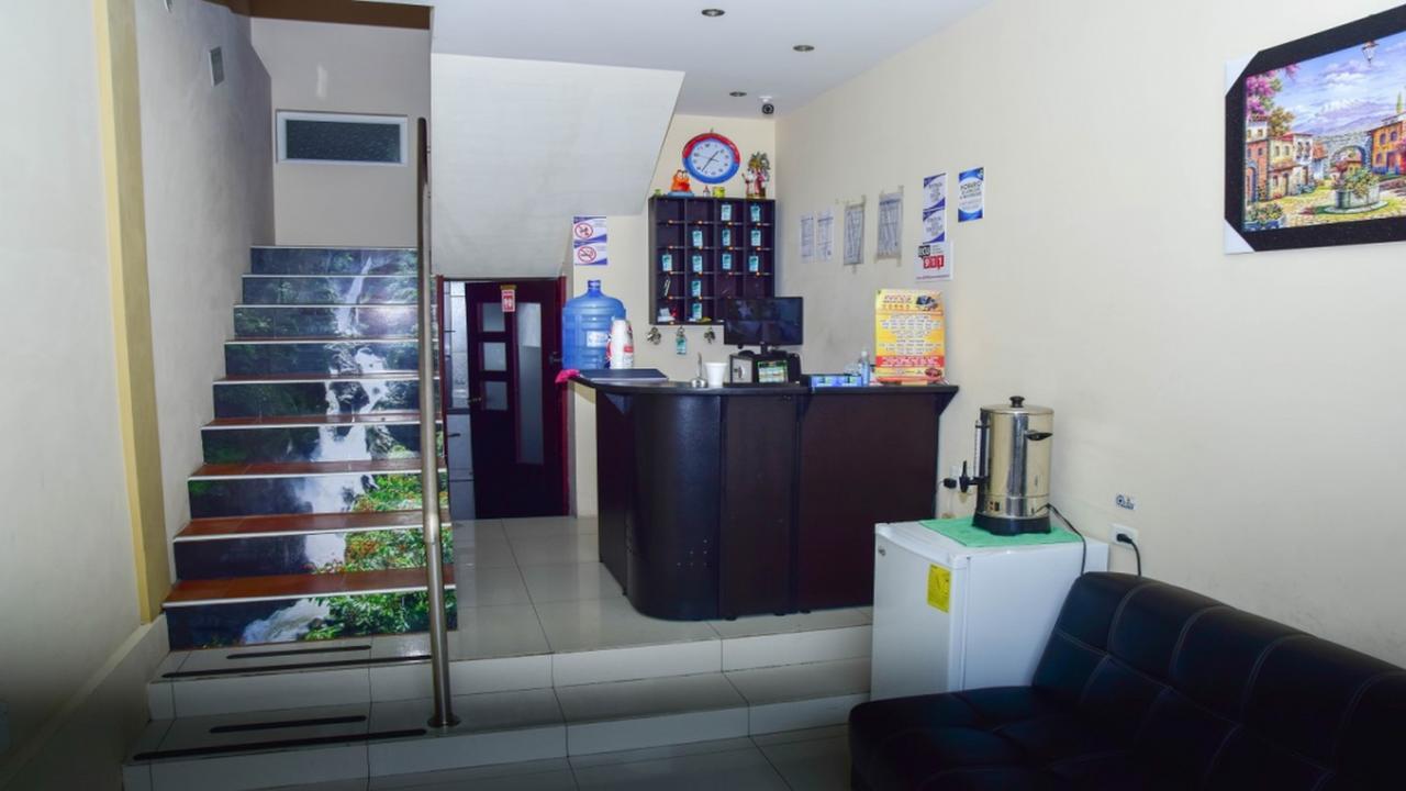 Hostal Bryana Inn Banos Ngoại thất bức ảnh